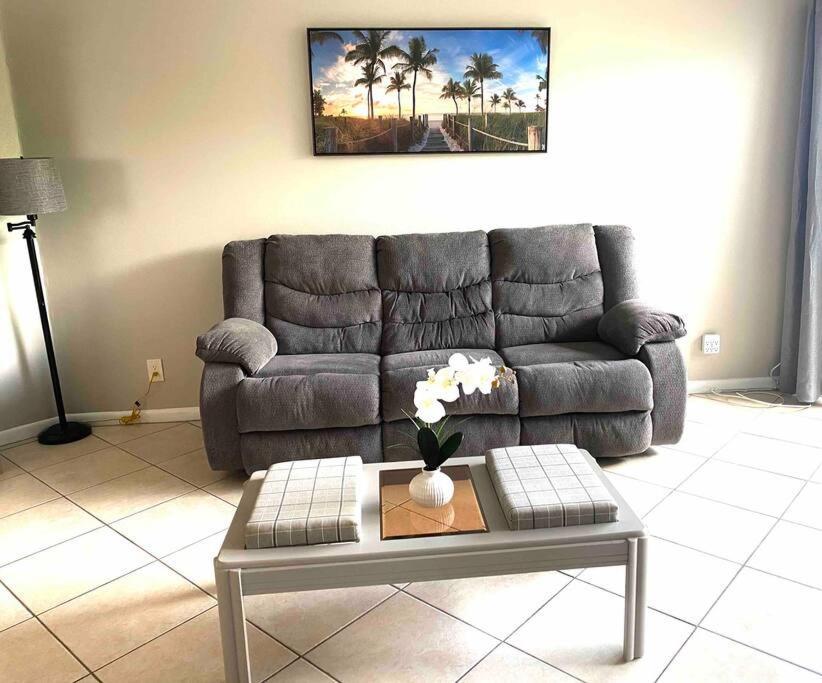 Shining Star Apartment West Palm Beach Exterior photo