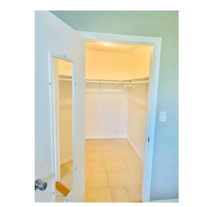 Shining Star Apartment West Palm Beach Exterior photo